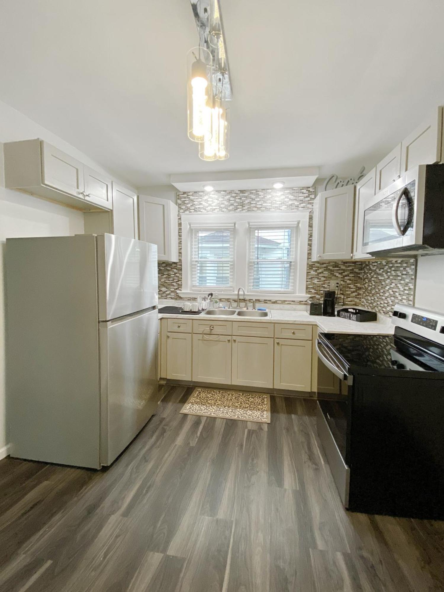 Lux 3Br, Steps From Airport, U Of R & Grocery Stores Рочестер Екстер'єр фото